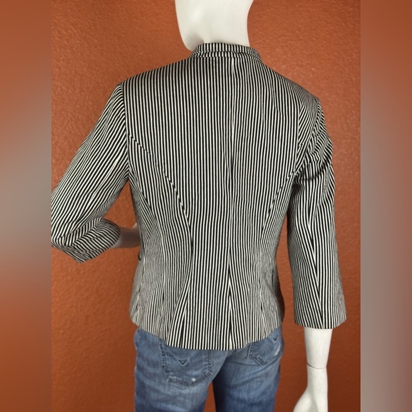 Chaps Jacket Sz 8 Womens Black and White Stripe Lined Blazer - Picture 8 of 15